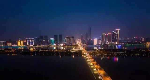 杭州疯狂，全城抢房，买到就等于赚到!