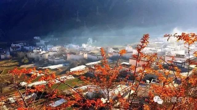 甘孜十八县：手中的佛珠——乡城