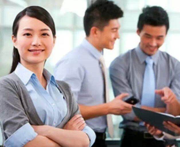 一位在保险公司10多年的老员工良心告白:虽然我在保险公司上班，