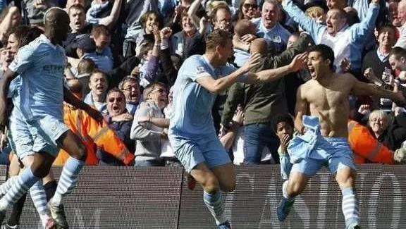 曼市德比中最闪亮的星星-阿奎罗