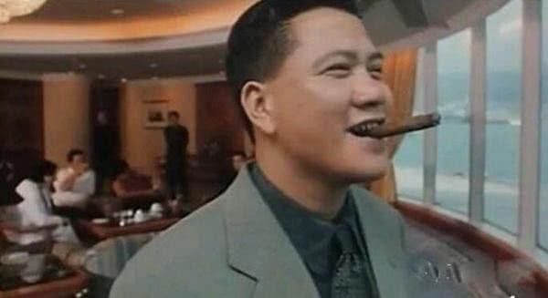 香港电影界:他们靠黑帮电影起家,如今个个称影帝!
