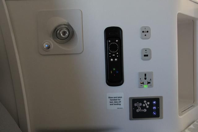 亲历芬兰航空奢华头等舱:四千米高空能打电话