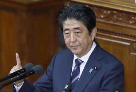 安倍晋三终于出手,带领日本倒戈欧盟,这下美国