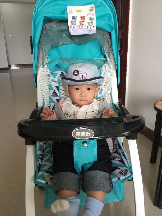 一家人甜蜜的三亚亲子游