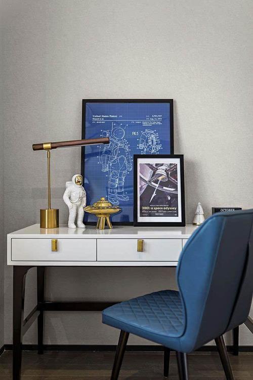 龙湖精装简答题,答案只有6个字