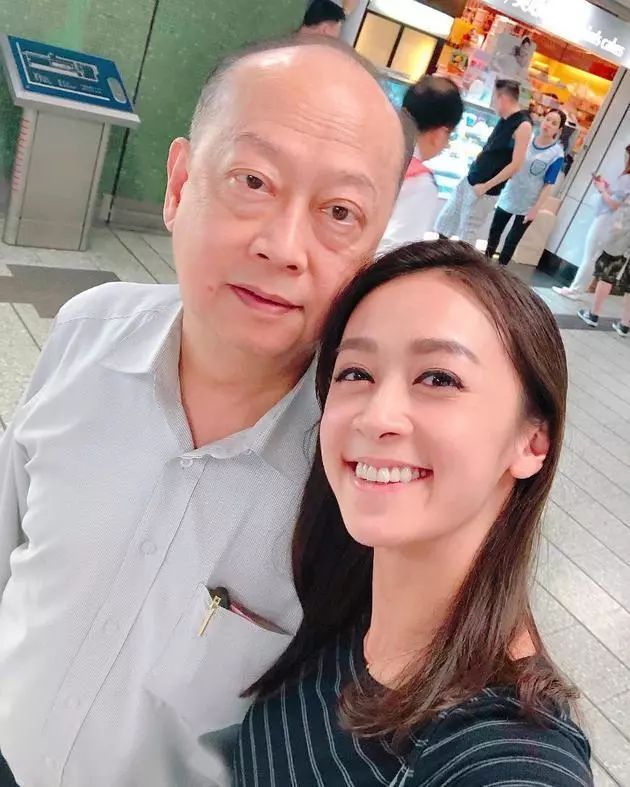 影视日报|童乐总裁晒公司猫咪否认贾乃亮金晨