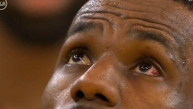 实现承诺?TT和格林夜店冲突,总决赛上的话真不