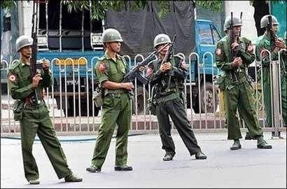 缅甸军人大换装摆脱草绿色的单调与呆板,样式
