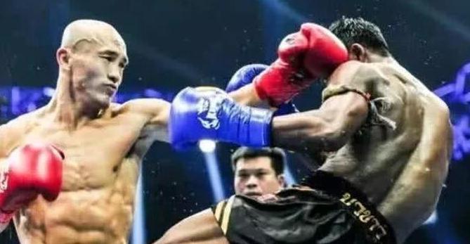 很厉害的拳击手 t014a2d05124c1cc5f7.jpg