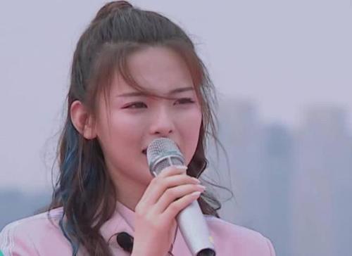 四六级考试转发杨超越图片,这个梗过不去了,超