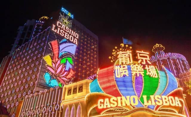 澳门驻澳部队首次进驻澳门