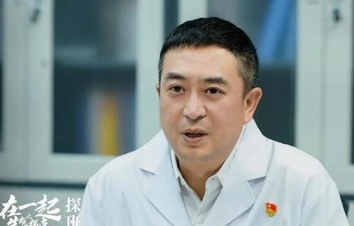 《在一起》节奏越来越好，收视也稳步上升，雷佳音演技最动人的一次！