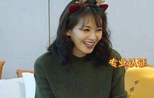 刘涛自曝体重直逼120斤,晒去年的健身照对比,