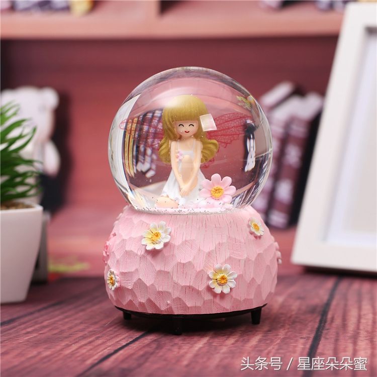 揭秘!专属于12星座的水晶球是哪种?水瓶座是HelloKitty水晶球