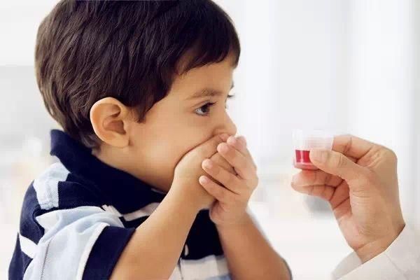 2岁宝宝感冒药服用不当,导致死亡,儿童用药禁