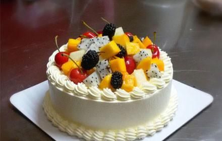 香香甜甜的蛋糕，最适宜的甜点，美观又美观呢!