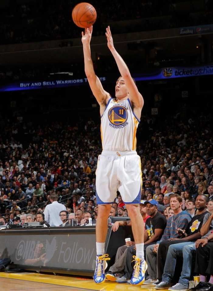 NBA10大关于三分球的历史纪录,其中还有5项不