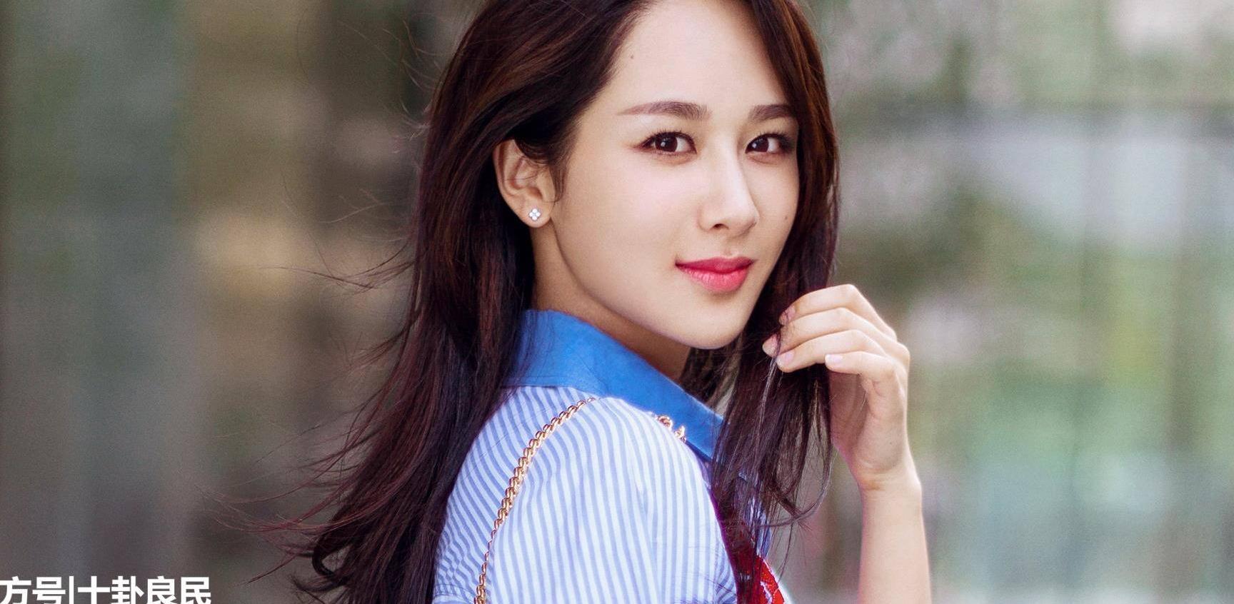 年度人气剧星排名:赵丽颖第九,杨紫第六,第一的