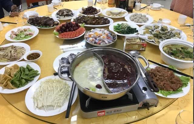 南北9家不同的年夜饭，每一家都味美丰富，哪一家你最喜欢？