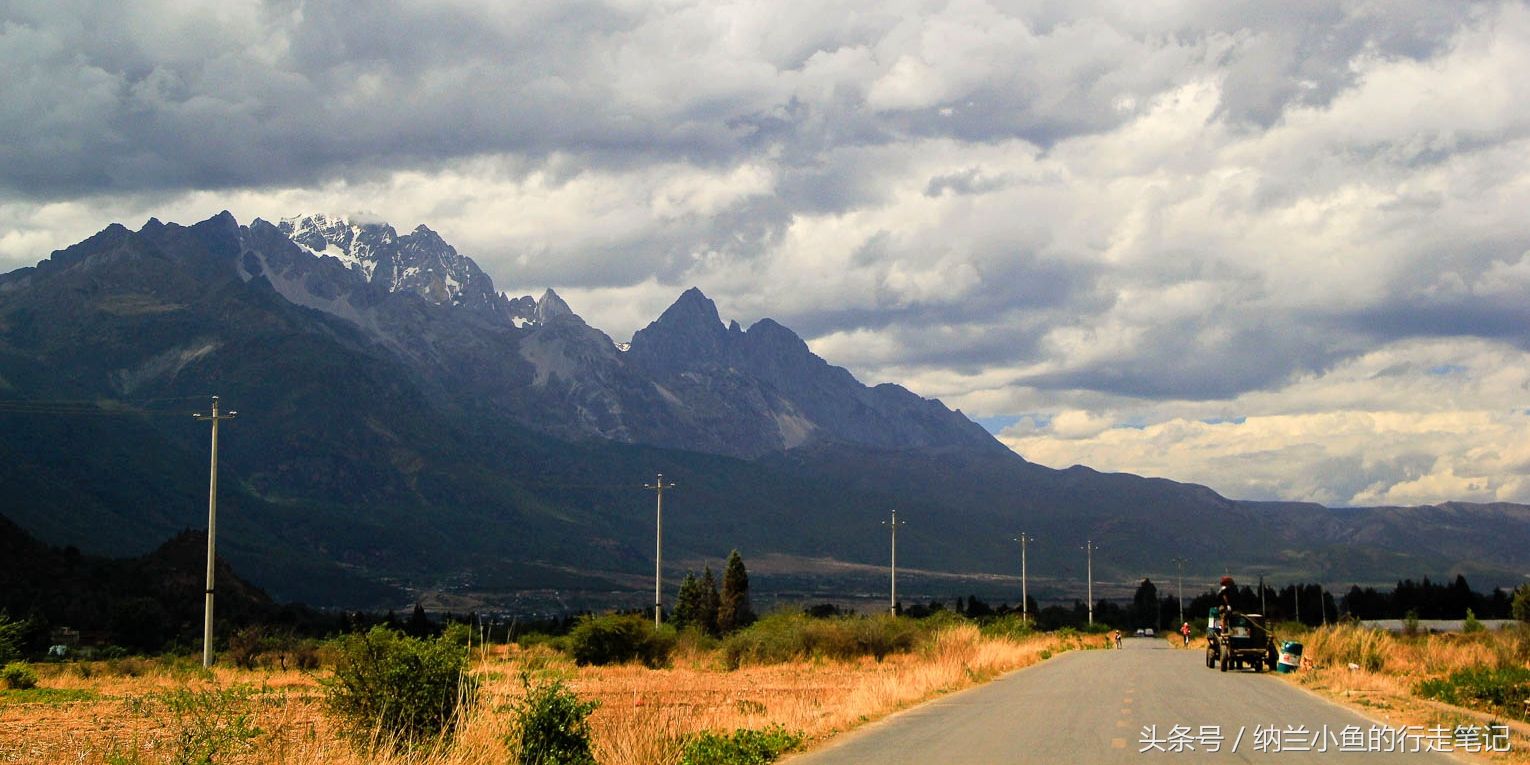 比丽江古城安静 比束河古镇古朴 中国最靠近雪山的古镇美呆了!