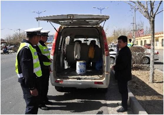 交警查车的时候最喜欢检查那些车型?面包车最