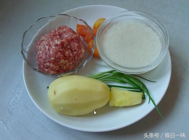 我是一颗不平凡的珍珠丸子 一口咬下去 满嘴都