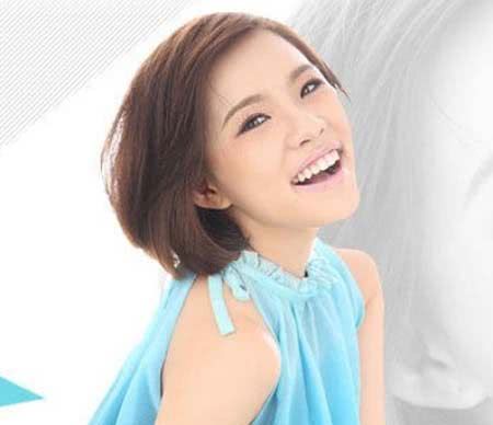 hold住姐谢依霖突然宣布婚讯,老公身份成谜,网