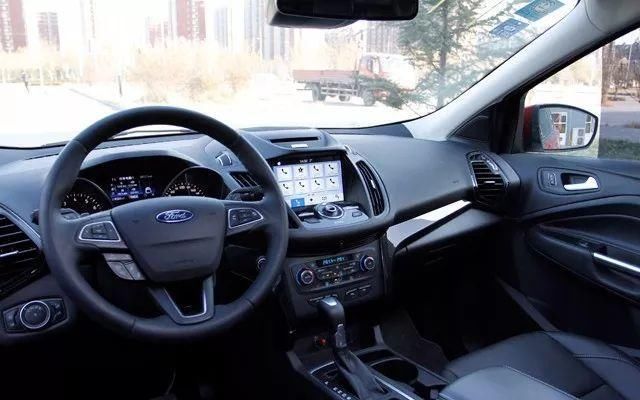 排量虽小激情不少 试驾长安福特翼虎1.5T