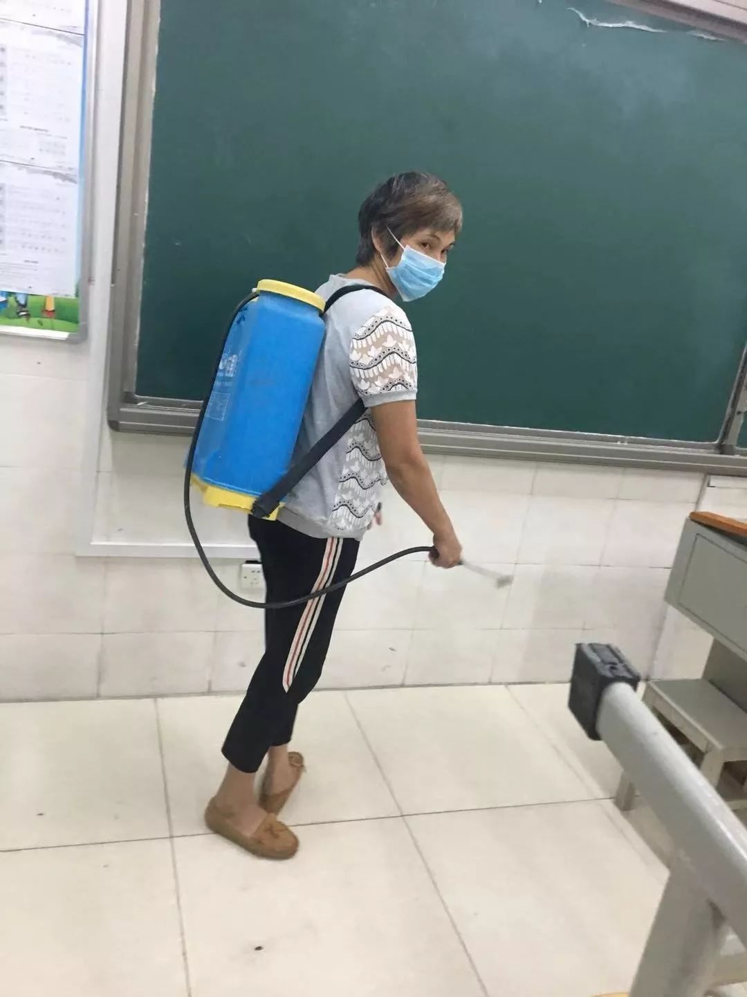 东边小学突发公共卫生事件应急处置实战演练总