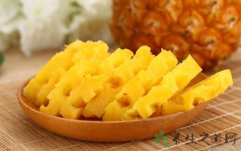 如何选好吃的菠萝