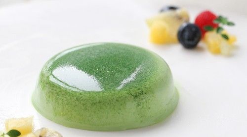 这款甜品太美了,像块温润冰透的翡翠,味道清新不腻,入口即化 k8凯发电游