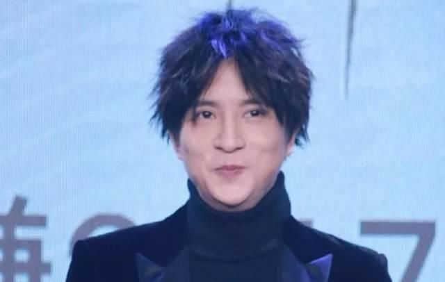 薛之谦复出撒谎又被抓现行,油腻发福的中年戏