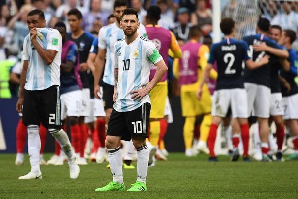 球队战绩不佳 马拉多纳表示愿意免费执教阿根廷国家队