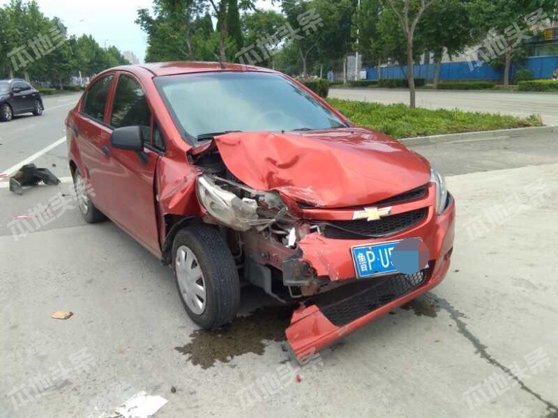 高唐某女士轿车被酒驾司机撞坏 私了后对方耍