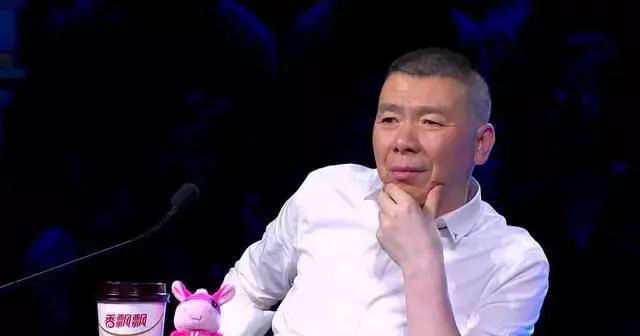 陈佩斯对冯小刚导演的电影两个字评价:没看!