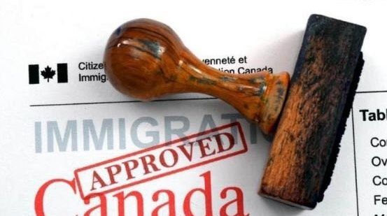 留学与移民 | 加拿大放宽超级签证政策 探亲的父