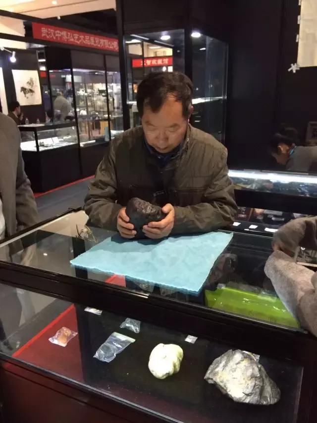 应买家要求征集陨石,有陨石的藏品请联系!