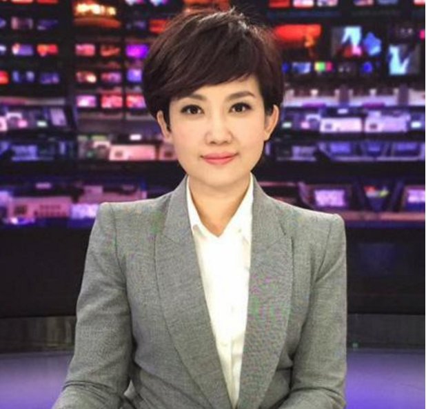 央视第一美女主持人,代表了中国女人的形象,40岁至今未嫁!_【快资讯】
