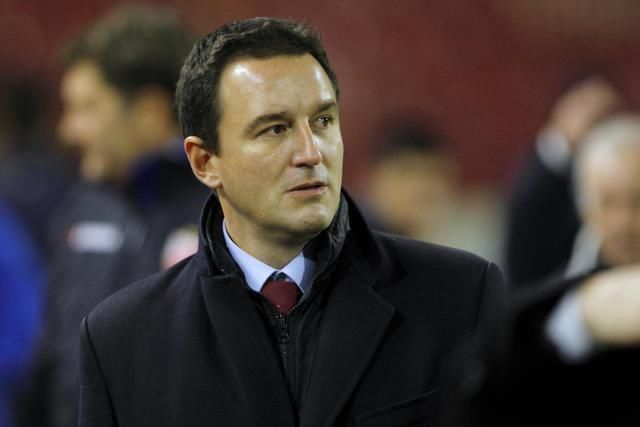 模仿男篮?国足未来也分红黄两队 中国足球有姚