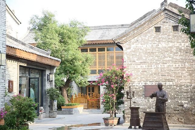 不负春光！陕西这座慢悠的古城，私藏了最美的诗意！