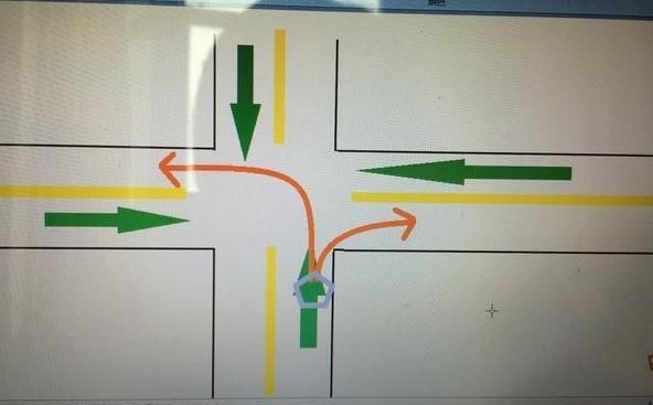 十字路口左转，老司机更喜欢走这条线！