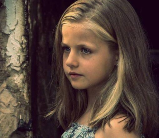 莱昂诺尔公主深受奶奶喜欢!即使在镜头前,奶奶