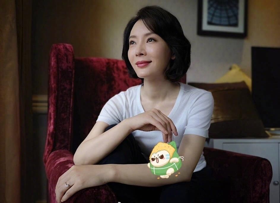 易烊千玺端午节古装出镜 baby韩庚李小冉安以轩吃粽子