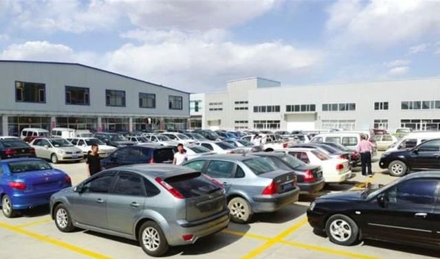 买二手车,几年车龄的最好?二手车商:超过这个