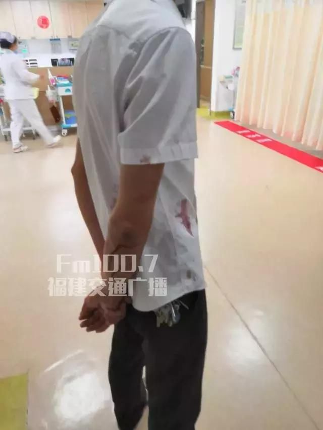 福州一4岁男孩从14层楼家中坠亡，妈妈哭成了泪人！