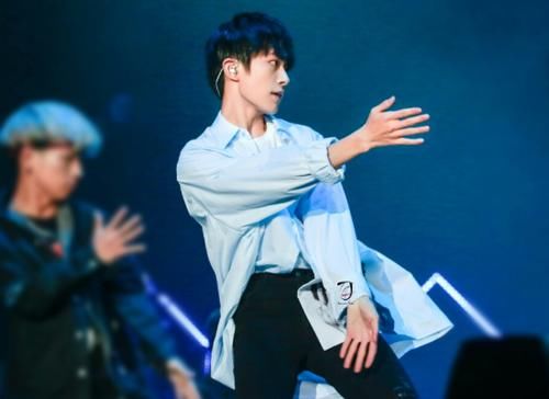 像易烊千玺声音的人