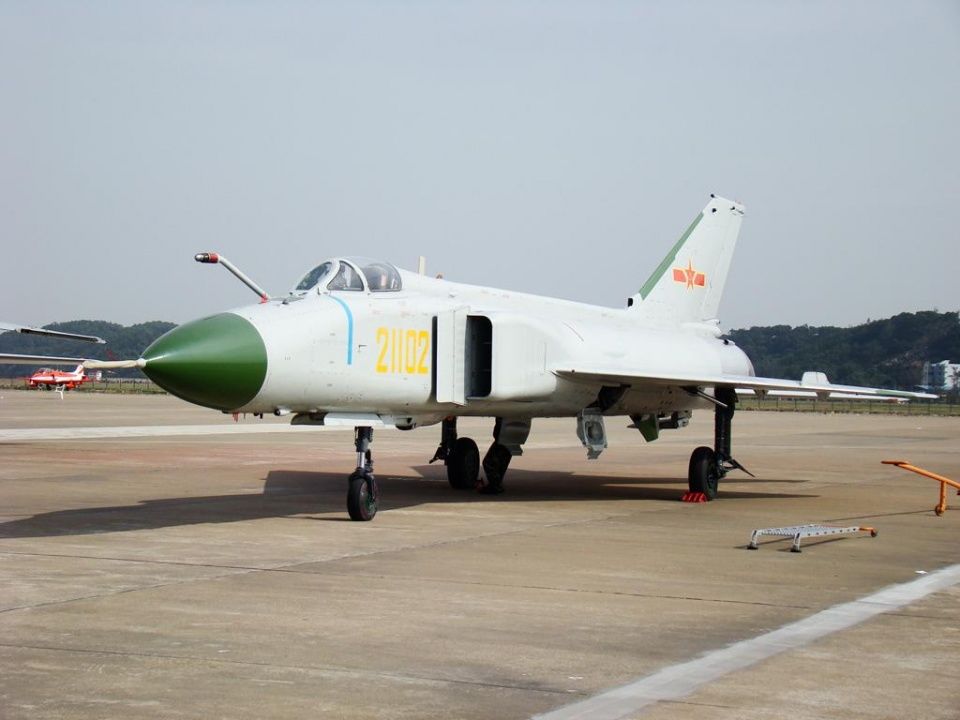 三代机研制拨款为何不如二代机,歼82战斗机为