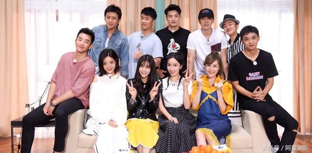 《爱情公寓》勾起回忆杀,《奔跑吧》兄弟团的