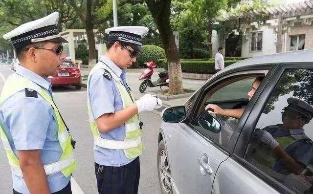 交警通知：5月底这4种车将被“特殊照顾”, 私自上路最高罚款10万