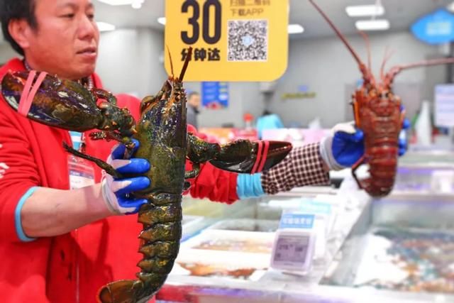 这家盒马店有位“外交官”，迪拜大亨、印尼高官都爱来